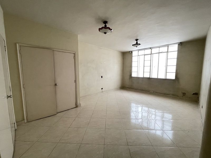 CASA LOCAL EN ARRIENDO UBICADO EN MEDELLIN SECTOR LAURELES - 7