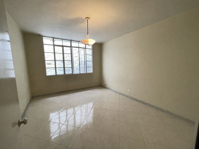 CASA LOCAL EN ARRIENDO UBICADO EN MEDELLIN SECTOR LAURELES - 8