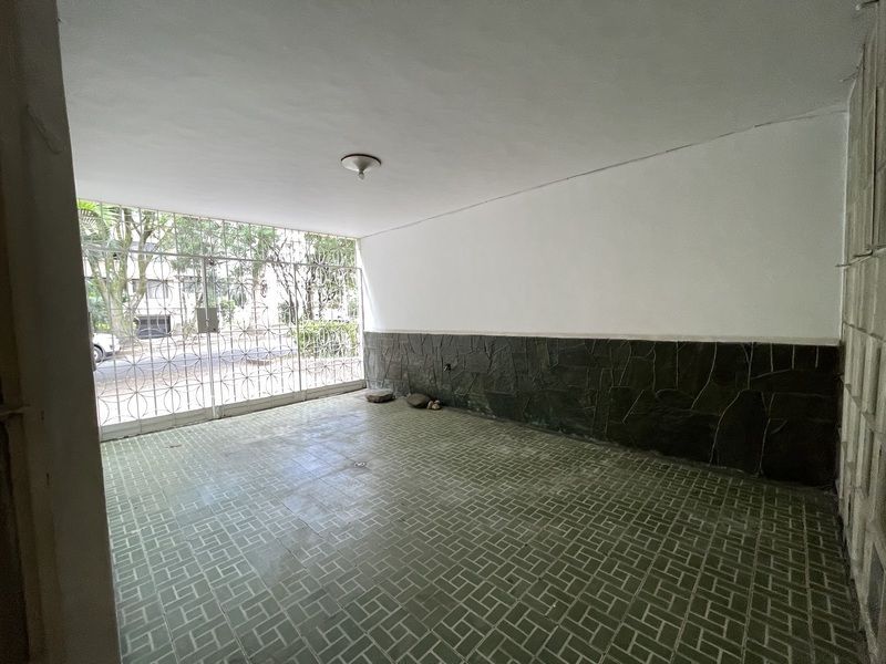CASA LOCAL EN ARRIENDO UBICADO EN MEDELLIN SECTOR LAURELES - 14