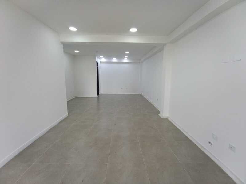 LOCAL EN ARRIENDO UBICADO EN LA CEJA SECTOR VIVA LA CEJA - 3