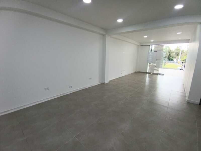 LOCAL EN ARRIENDO UBICADO EN LA CEJA SECTOR VIVA LA CEJA - 5