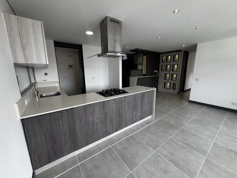 APARTAMENTO EN ARRIENDO UBICADO EN EL POBLADO SECTOR CIUDAD DEL RIO - 5
