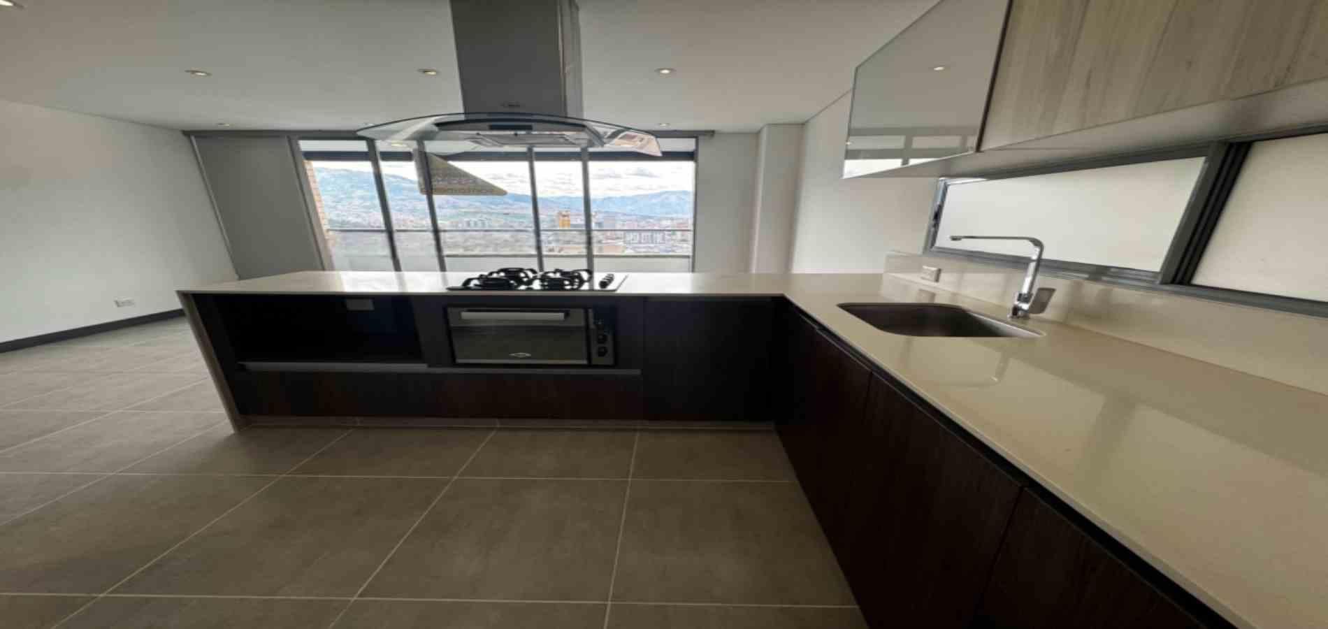APARTAMENTO EN ARRIENDO UBICADO EN EL POBLADO SECTOR CIUDAD DEL RIO - 10