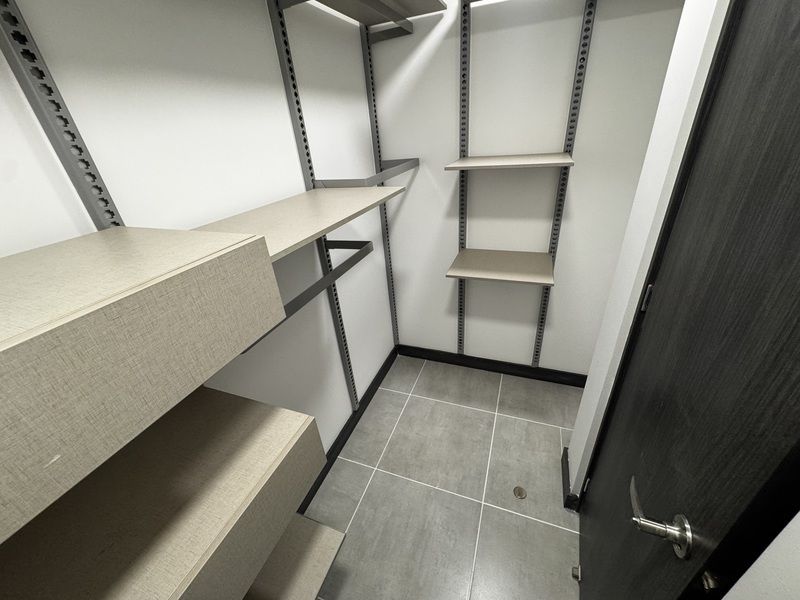 APARTAMENTO EN ARRIENDO UBICADO EN EL POBLADO SECTOR CIUDAD DEL RIO - 18