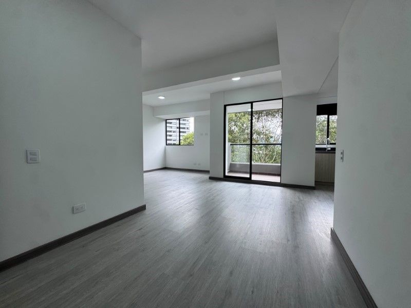 APARTAMENTO EN ARRIENDO UBICADA EN EL POBLADO SECTOR LAS PALMAS - 2