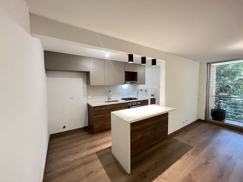 APARTAMENTO EN ARRIENDO UBICADO EN EL POBLADO SECTOR CASTROPOL - 2