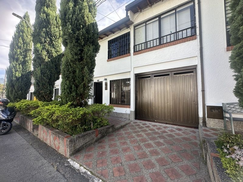 CASA EN ARRIENDO UBICADA EN ENVIGADO SECTOR EL DORADO - 16