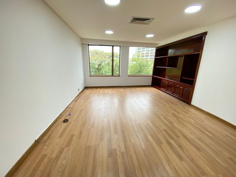 OFICINA EN ARRIENDO UBICADA EN EL POBLADO SECTOR ASTORGA - 3
