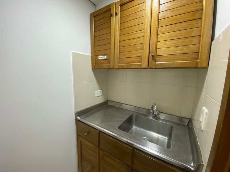 OFICINA EN ARRIENDO UBICADA EN EL POBLADO SECTOR ASTORGA - 7