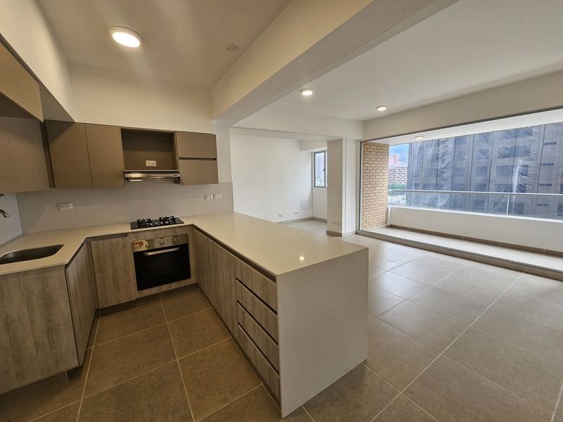 APARTAMENTO EN ARRIENDO UBICADO EN EL POBLADO SECTOR CIUDAD DEL RIO - 4