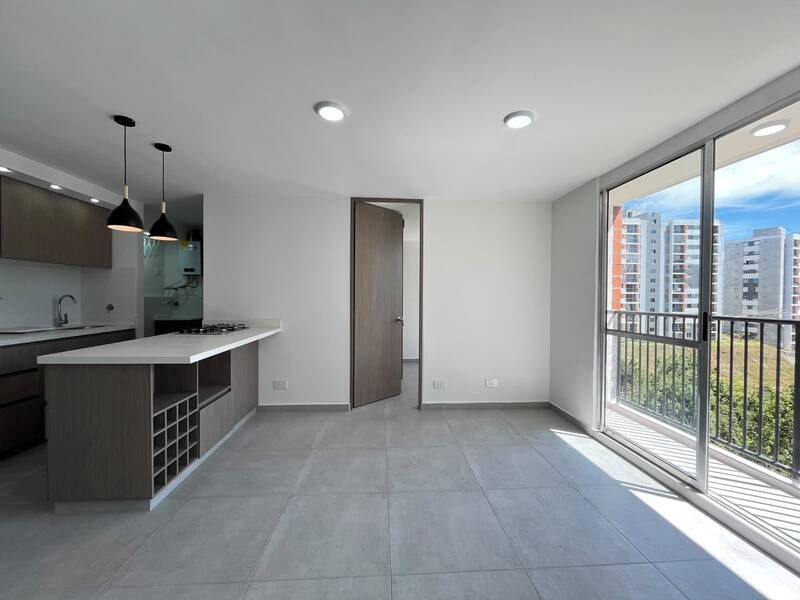 APARTAMENTO EN ARRIENDO UBICADO EN RIONEGRO SECTOR PORVENIR - 2