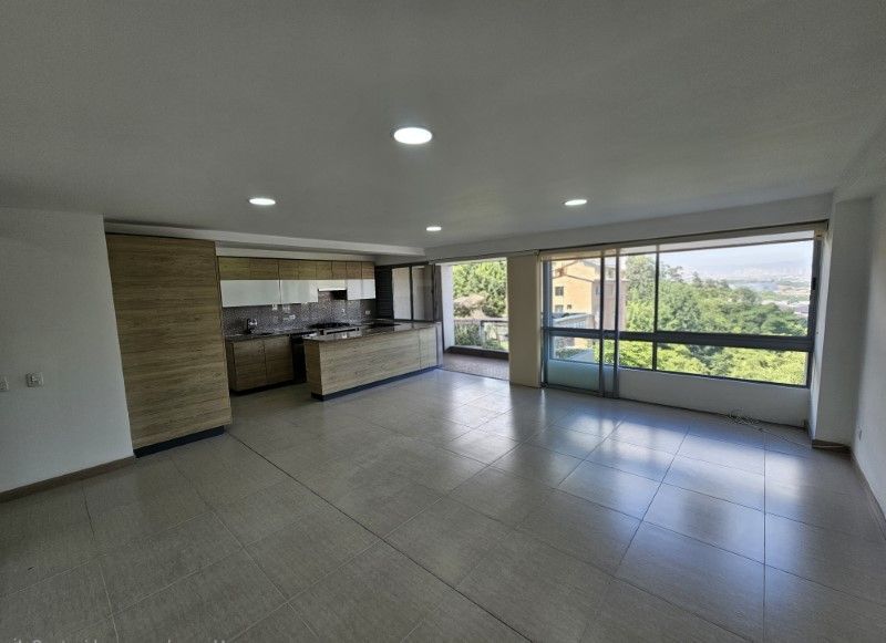 APARTAMENTO EN ARRIENDO UBICADO EN EL POBLADO SECTOR SAN JULIAN - 2
