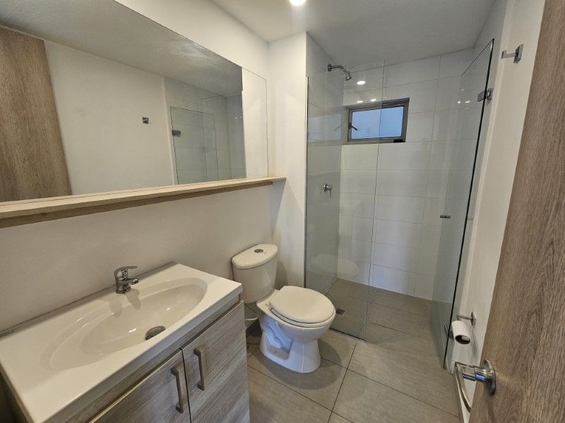 APARTAMENTO EN ARRIENDO UBICADO EN EL POBLADO SECTOR SAN JULIAN - 8