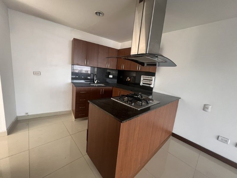 APARTAMENTO EN ARRIENDO UBICADO EN EL POBLADO SECTOR LOMA DEL INDIO - 3