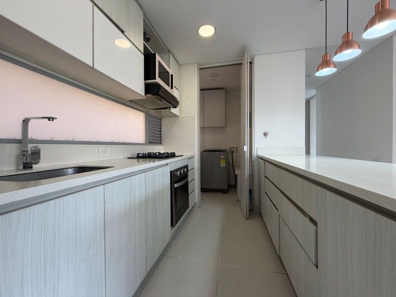 APARTAMENTO EN ARRIENDO UBICADO EN ENVIGADO SECTOR LOMA DEL CHOCHO - 2