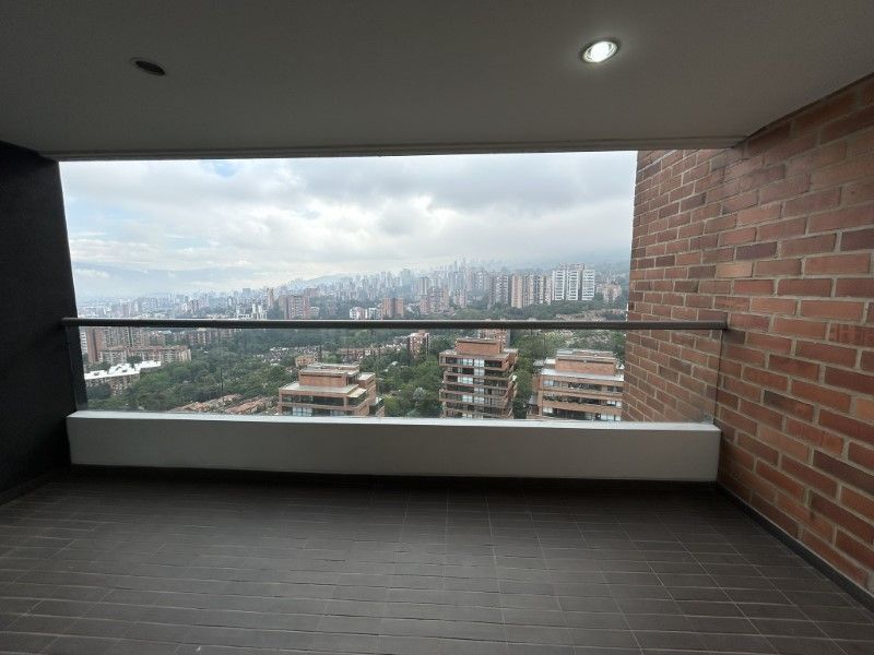 APARTAMENTO EN ARRIENDO UBICADO EN ENVIGADO SECTOR LOMA DE LAS BRUJAS - 13