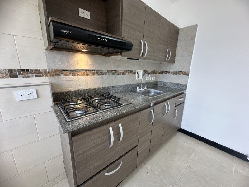 APARTAMENTO EN ARRIENDO UBICADO EN ENVIGADO SECTOR LA CUENCA - 2