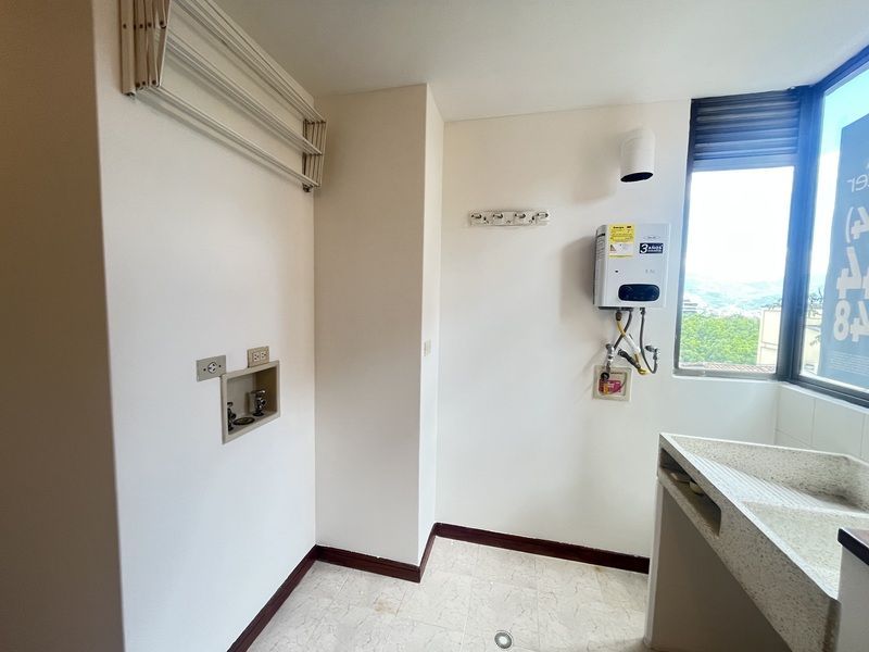 APARTAMENTO EN ARRIENDO UBICADO EN EL POBLADO SECTOR COLA DEL ZORRO - 13