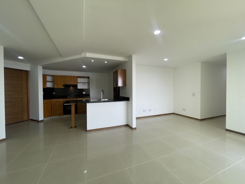 APARTAMENTO EN VENTA UBICADO EN SABANETA SECTOR LAS LOMITAS - 2