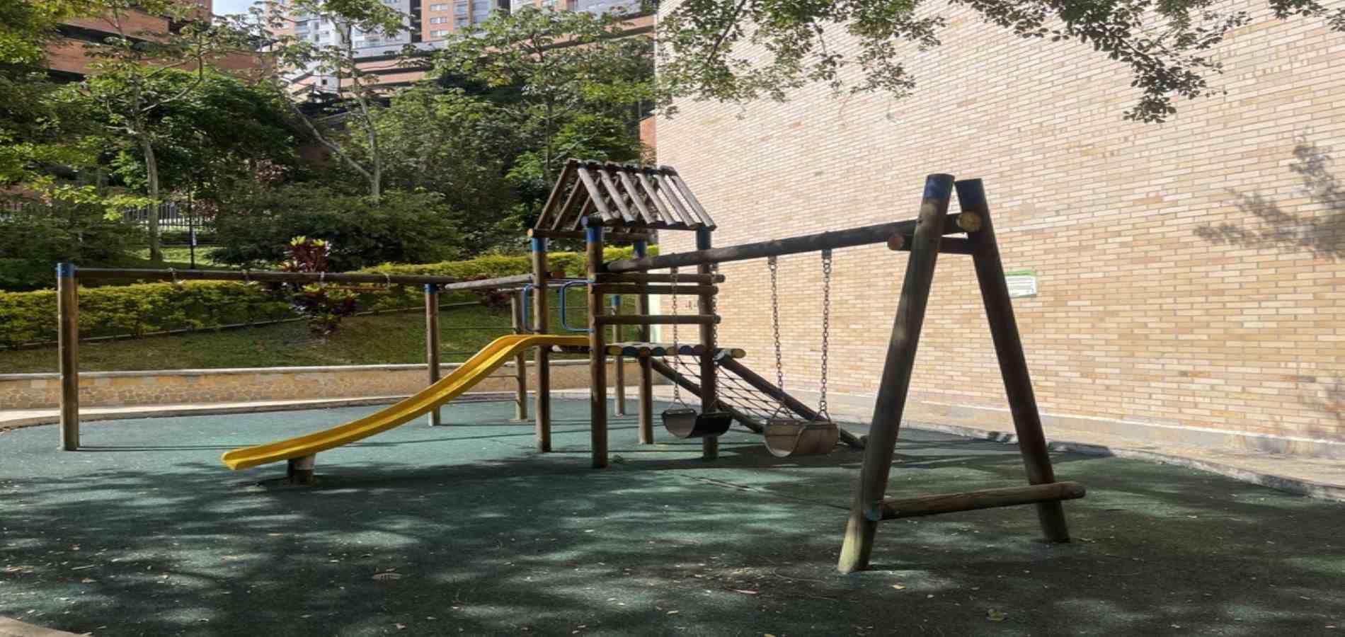 APARTAMENTO EN VENTA UBICADO EN SABANETA SECTOR LAS LOMITAS - 24