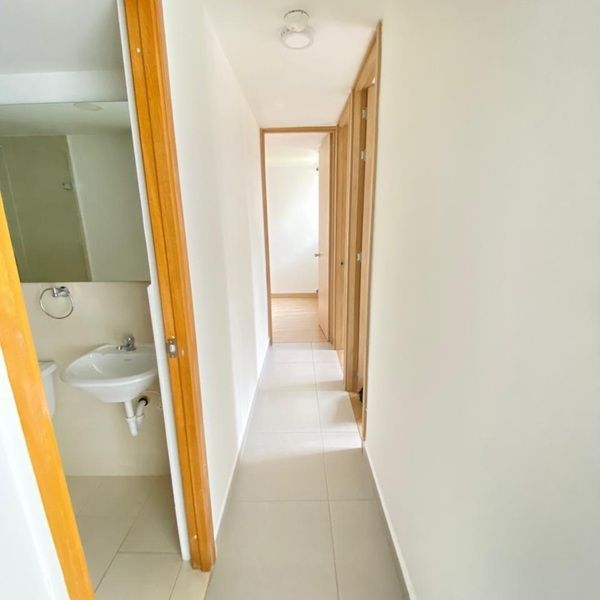 APARTAMENTO EN VENTA UBICADO EN RIONEGRO SECTOR TRANVIA - 4