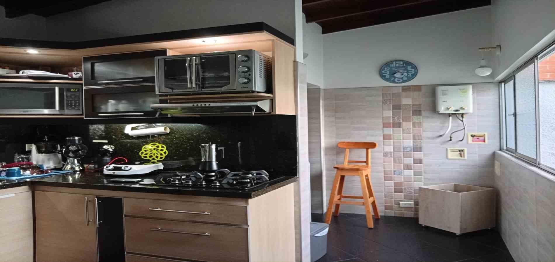 APARTAMENTO EN VENTA UBICADO EN MEDELLIN SECTOR PARQUES DEL RIO - 4