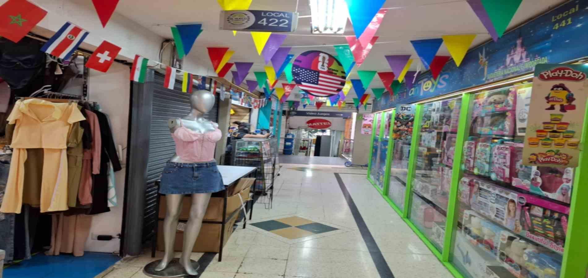 LOCAL EN VENTA UBICADO EN MEDELLIN SECTOR LA CANDELARIA - 6