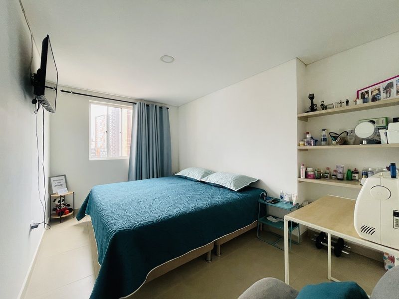 APARTAMENTO EN VENTA UBICADO EN SABANETA SECTOR CALLE LARGA - 13