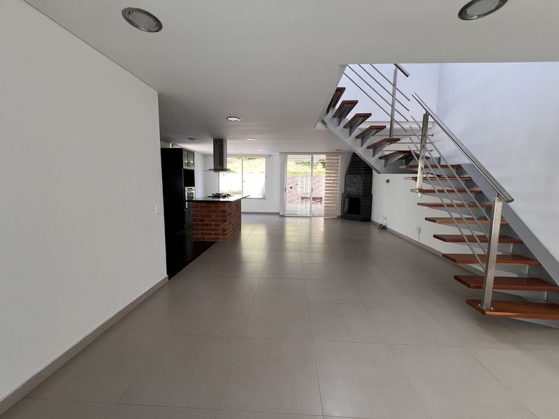 CASA EN VENTA UBICADA EN EL RETIRO SECTOR LOS TAHAMIES