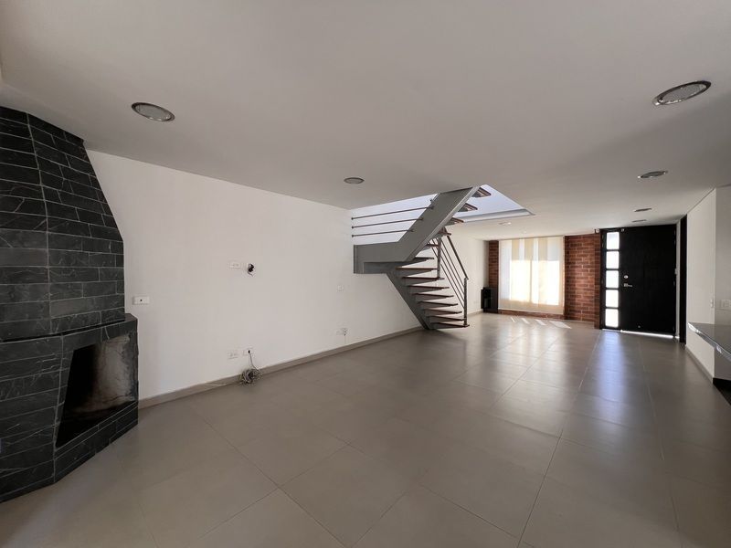CASA EN VENTA UBICADA EN EL RETIRO SECTOR LOS TAHAMIES - 2