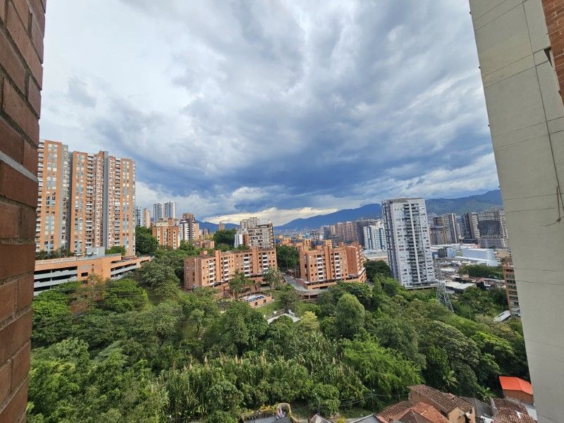 APARTAMENTO EN ARRIENDO EN EL POBLADO EN EL SECTOR DE LAS PALMAS - 11