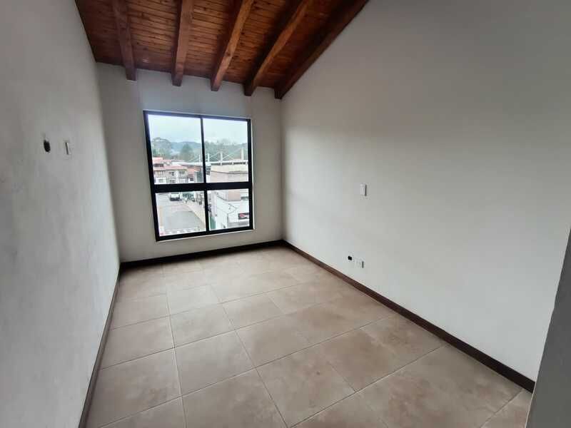 OFICINA EN ARRIENDO UBICADA EN LA CEJA SECTOR SAN CAYETANO - 12