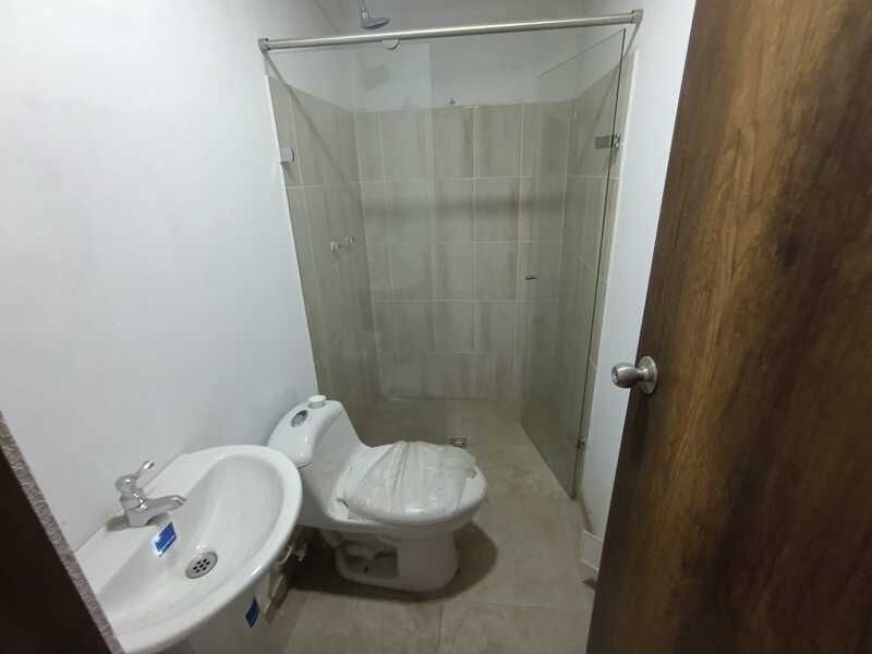 OFICINA EN ARRIENDO UBICADA EN LA CEJA SECTOR SAN CAYETANO - 23