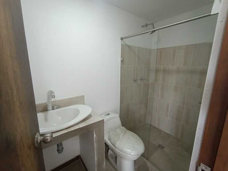 OFICINA EN ARRIENDO UBICADA EN LA CEJA SECTOR SAN CAYETANO - 24