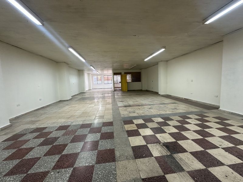 LOCAL EN ARRIENDO UBICADO EN BELLO SECTOR PLAZA DE BELLO - 3