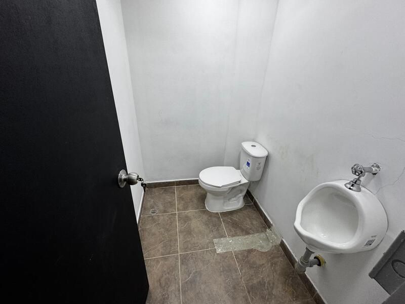 LOCAL EN ARRIENDO UBICADO EN ITAGUI SECTOR LA ESMERALDA - 11