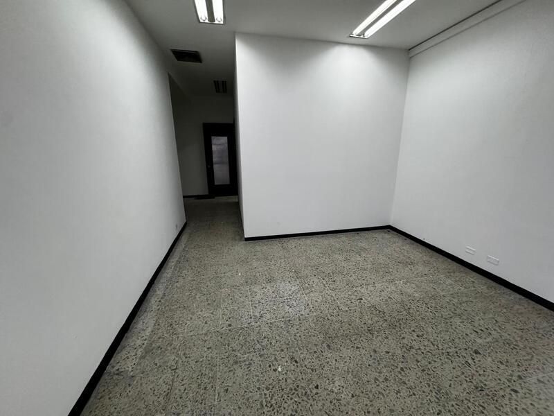 LOCAL EN ARRIENDO UBICADO EN ITAGUI SECTOR LA ESMERALDA - 7
