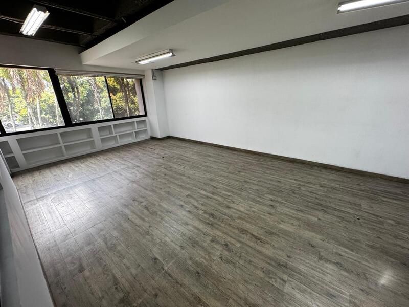 LOCAL EN ARRIENDO UBICADO EN ITAGUI SECTOR LA ESMERALDA - 12