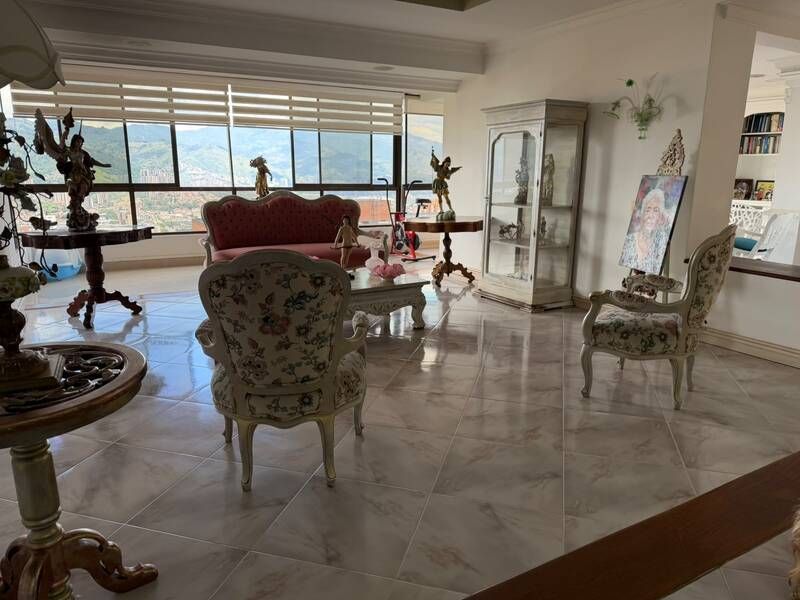 APARTAMENTO EN VENTA UBICADO EN EL POBLADO SECTOR LOS BALSOS - 2