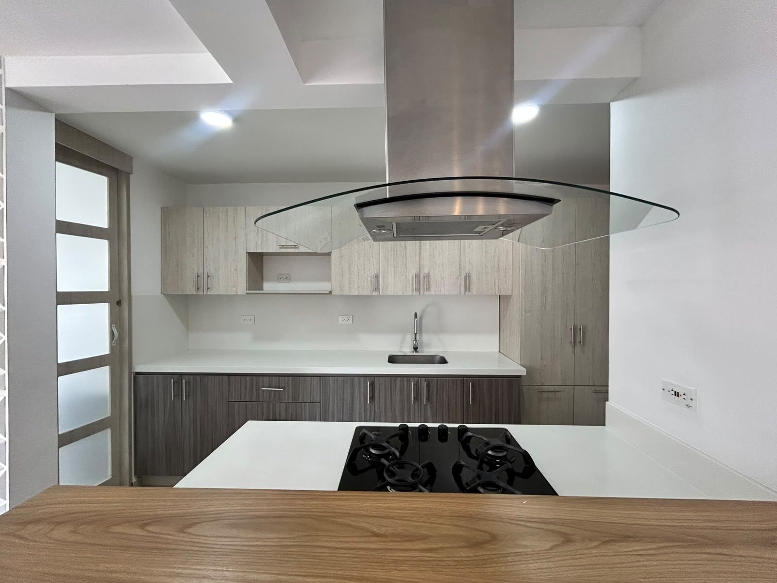 APARTAMENTO EN ARRIENDO UBICADO EN MEDELLIN POR EL SECTOR CALASANZ PARTE ALTA - 6