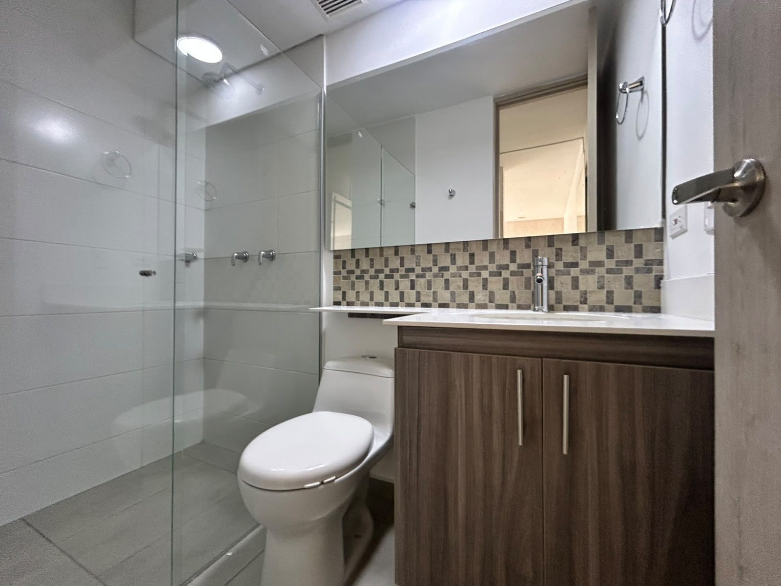 APARTAMENTO EN ARRIENDO UBICADO EN MEDELLIN POR EL SECTOR CALASANZ PARTE ALTA - 15