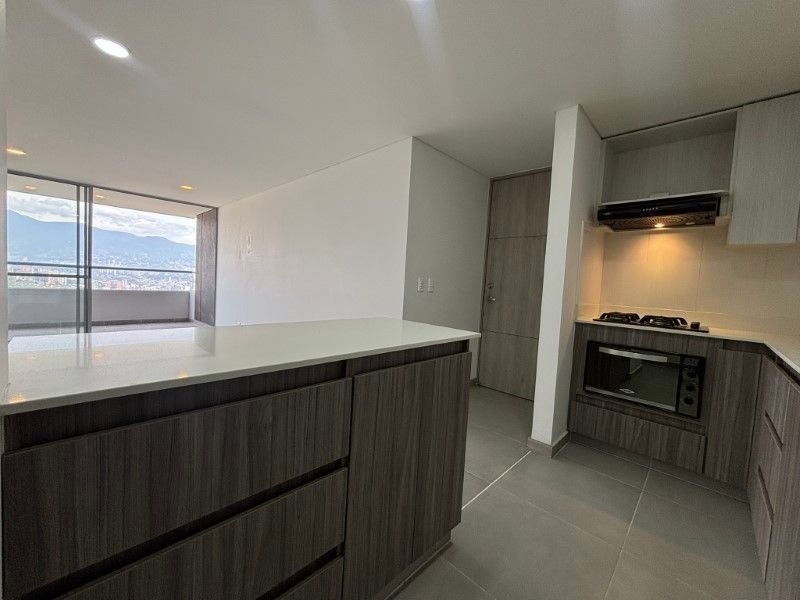 APARTAMENTO EN ARRIENDO EN ENVIGADO SECTOR CAMINO VERDE - 3