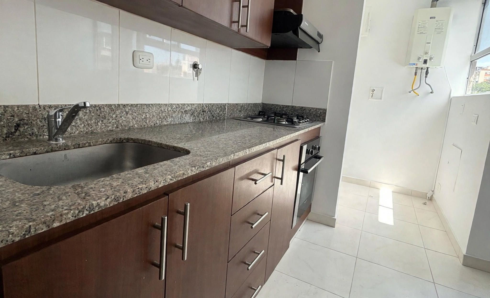 APARTAMENTO EN ARRIENDO UBICADO EN ENVIGADO SECTOR ZUÑIGA - 3