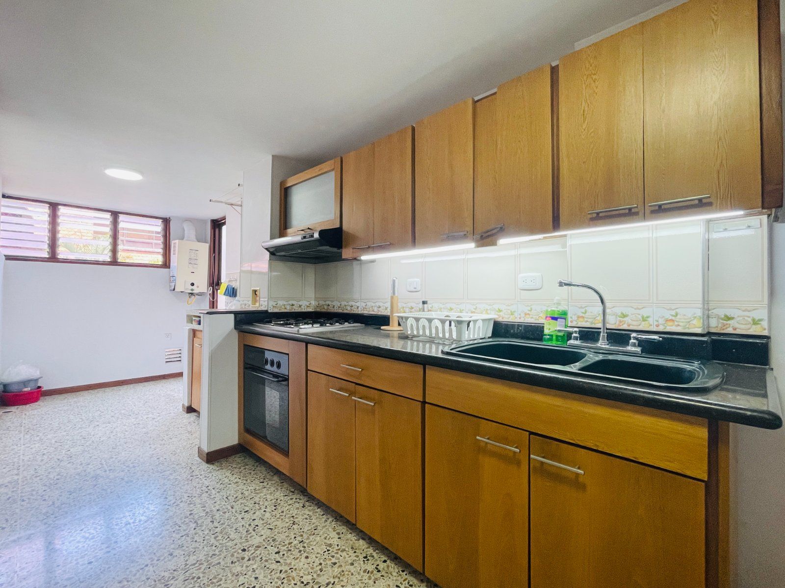 APARTAMENTO EN VENTA UBICADO EN MEDELLÍN SECTOR POBLADO - 3