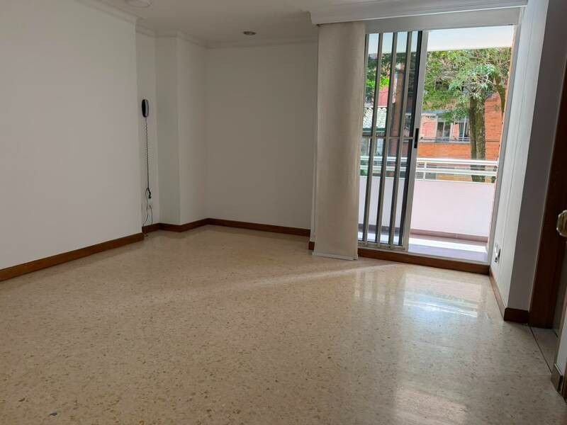 APARTAMENTO EN VENTA UBICADO EN MEDELLIN SECTOR LAURELES - 3