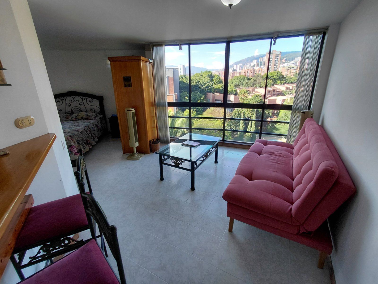 APARTAESTUDIO EN ARRIENDO UBICADO EN MEDELLIN SECTOR PATIO BONITO