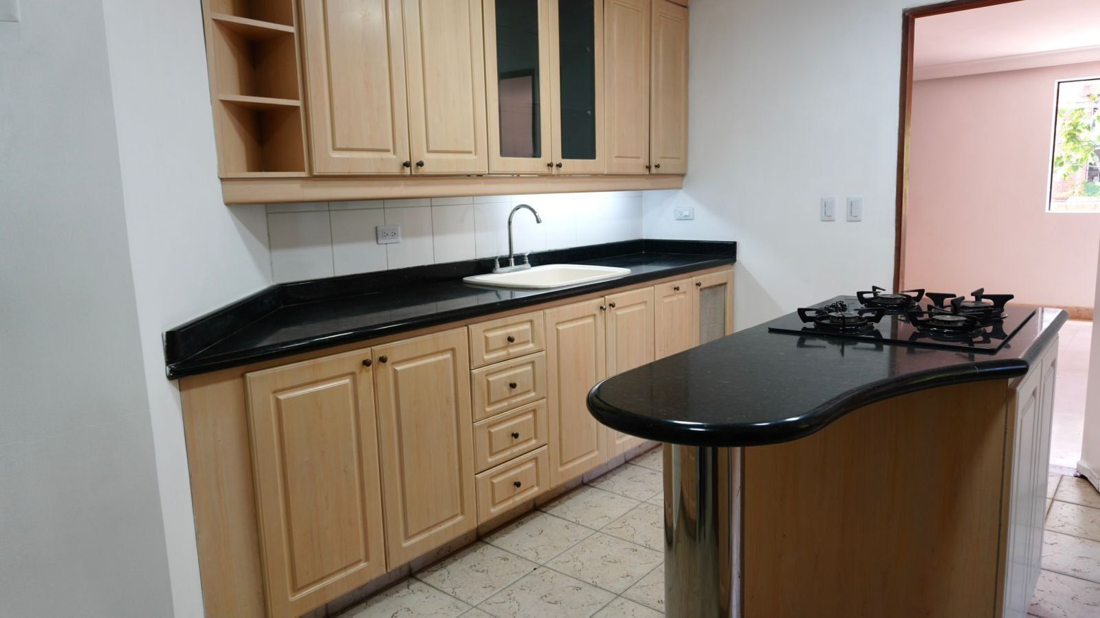 APARTAMENTO EN ARRIENDO UBICADO MEDELLIN SECTOR VIZCAYA - 3