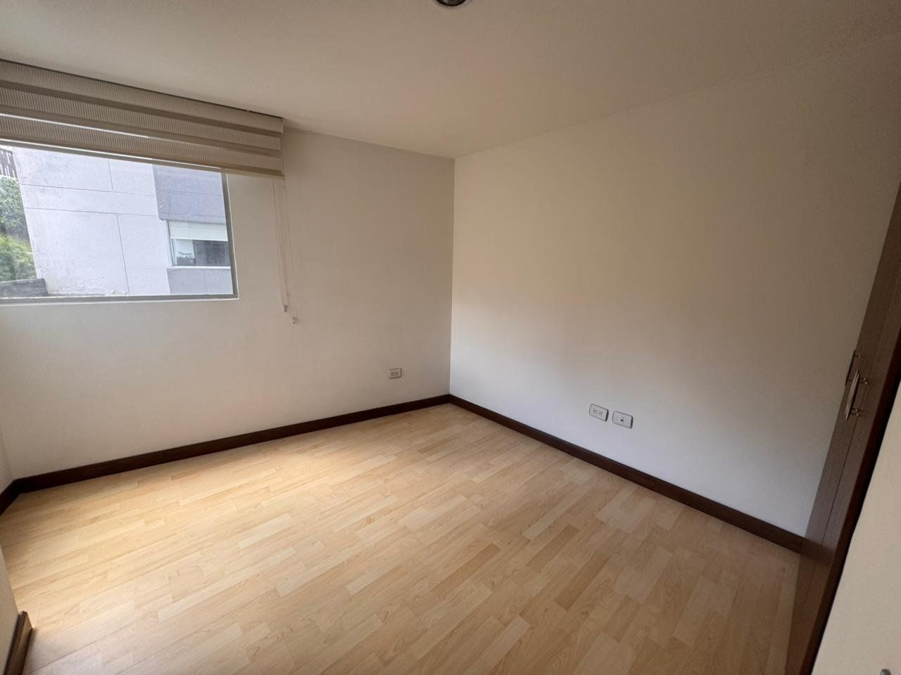 APARTAMENTO EN ARRIENDO UBICADO EN MEDELLIN SECTOR LOMA DEL INDIO - 4