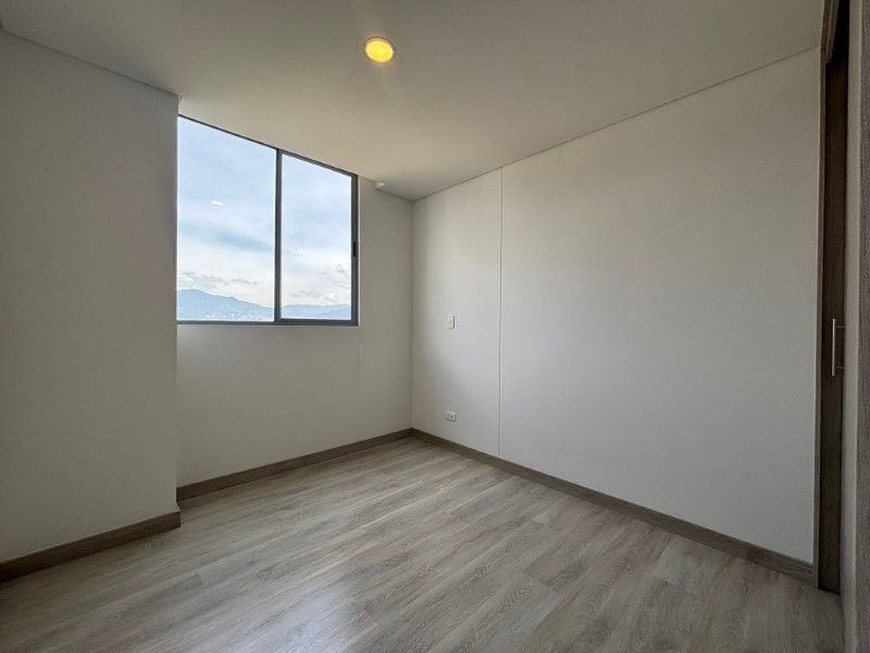 APARTAMENTO EN ARRIENDO EN ENVIGADO SECTOR CAMINO VERDE - 4