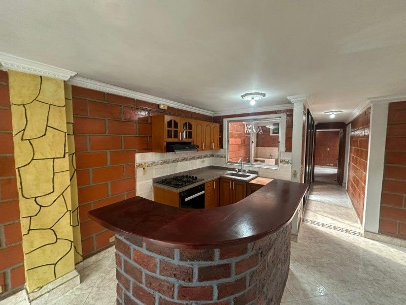 APARTAMENTO EN ARRIENDO UBICADO EN Bello SECTOR CABAÑITAS - 4